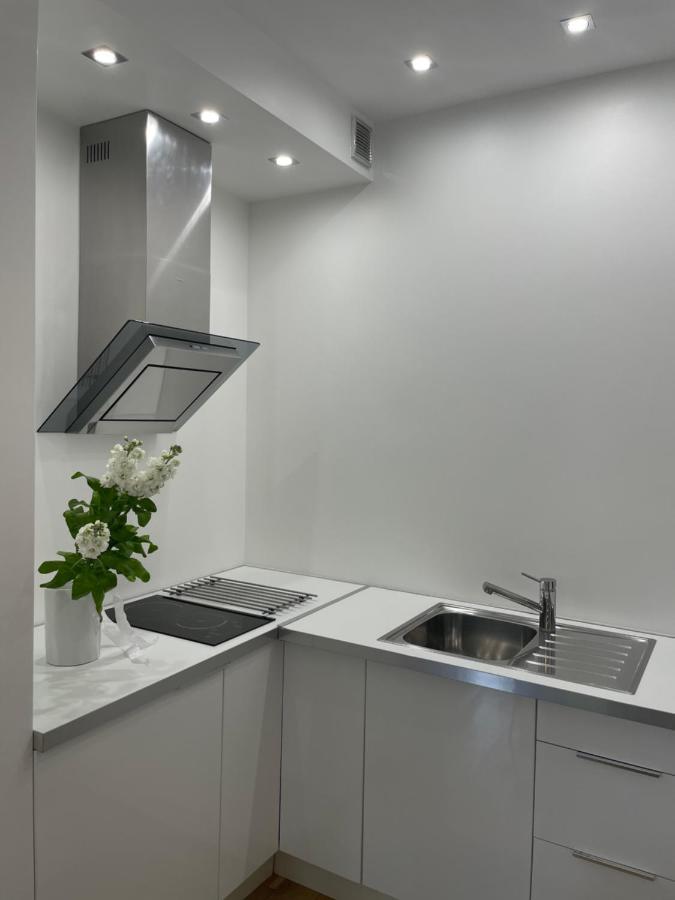 Apartament Przystan W Ustce - 120 M2 - 200 M Od Plazy Mickiewicza 2 Устка Экстерьер фото