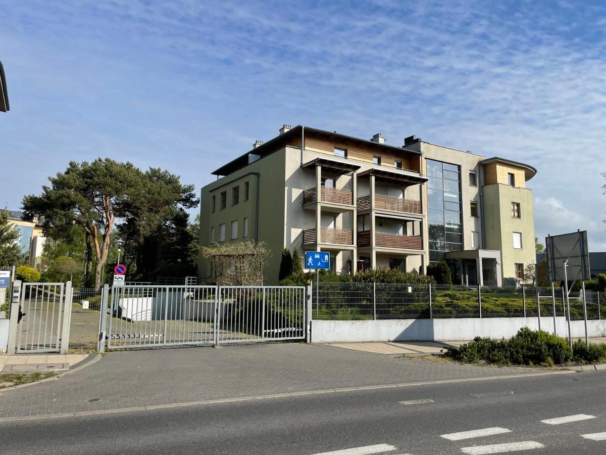 Apartament Przystan W Ustce - 120 M2 - 200 M Od Plazy Mickiewicza 2 Устка Экстерьер фото