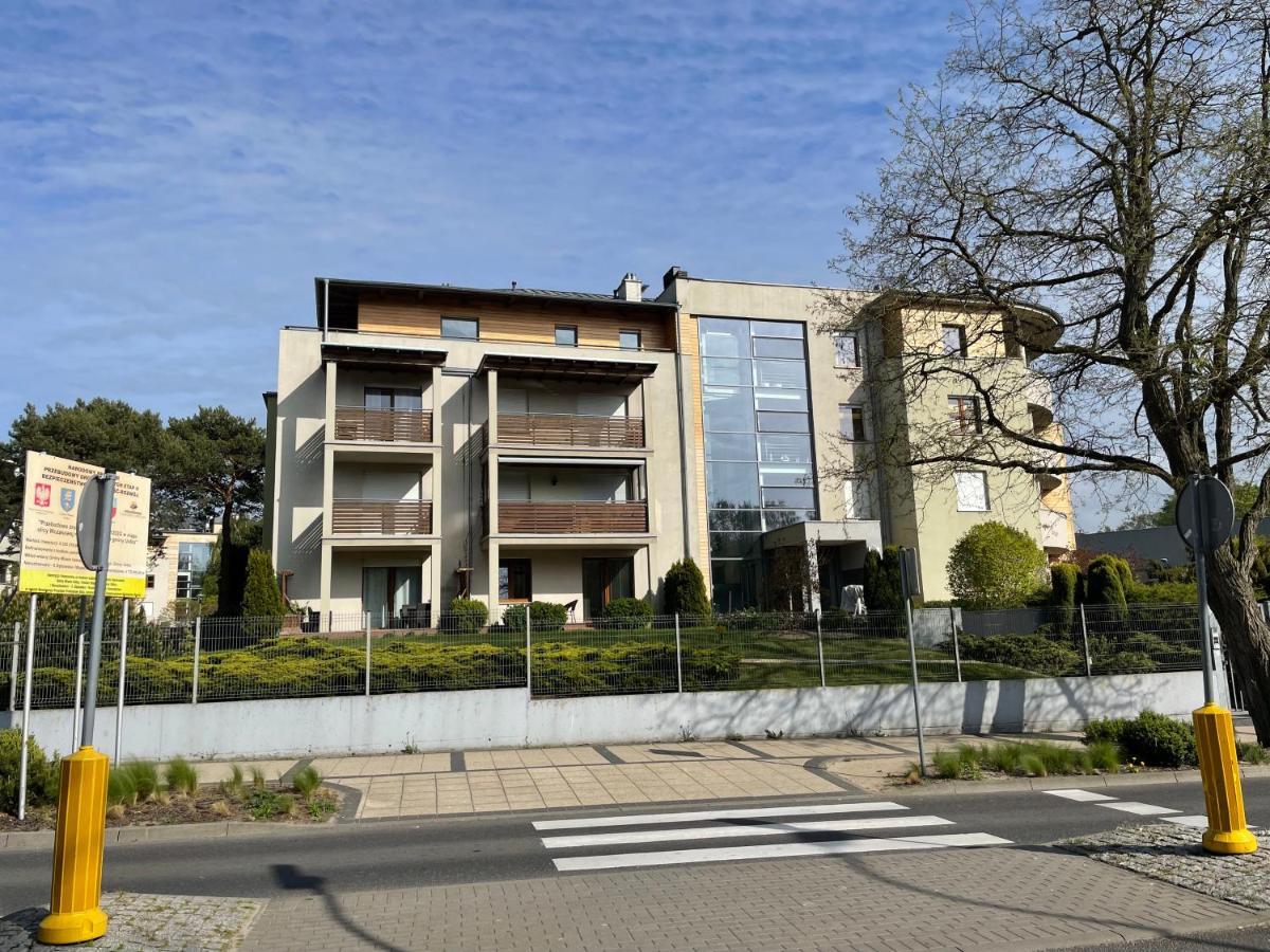 Apartament Przystan W Ustce - 120 M2 - 200 M Od Plazy Mickiewicza 2 Устка Экстерьер фото