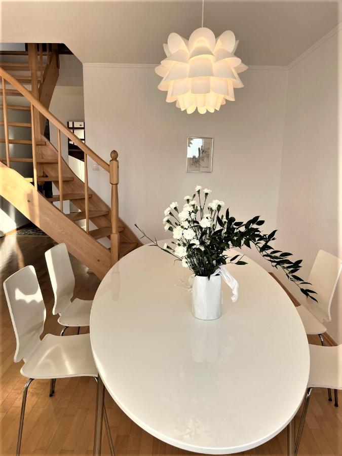Apartament Przystan W Ustce - 120 M2 - 200 M Od Plazy Mickiewicza 2 Устка Экстерьер фото
