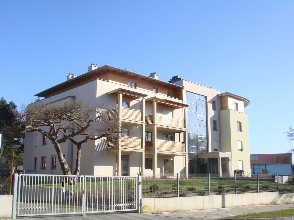 Apartament Przystan W Ustce - 120 M2 - 200 M Od Plazy Mickiewicza 2 Устка Номер фото
